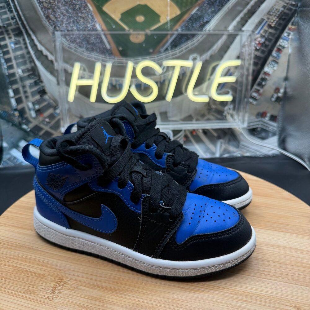 Air Jordan 1 Mid Hyper Royal (PS) Size 12C